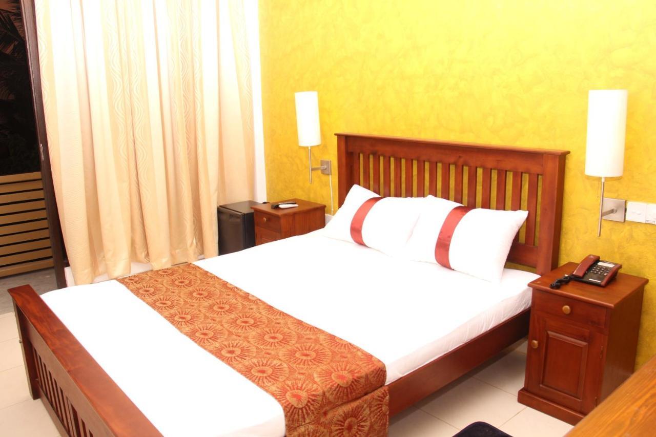 Zendara Hotel Negombo Zewnętrze zdjęcie