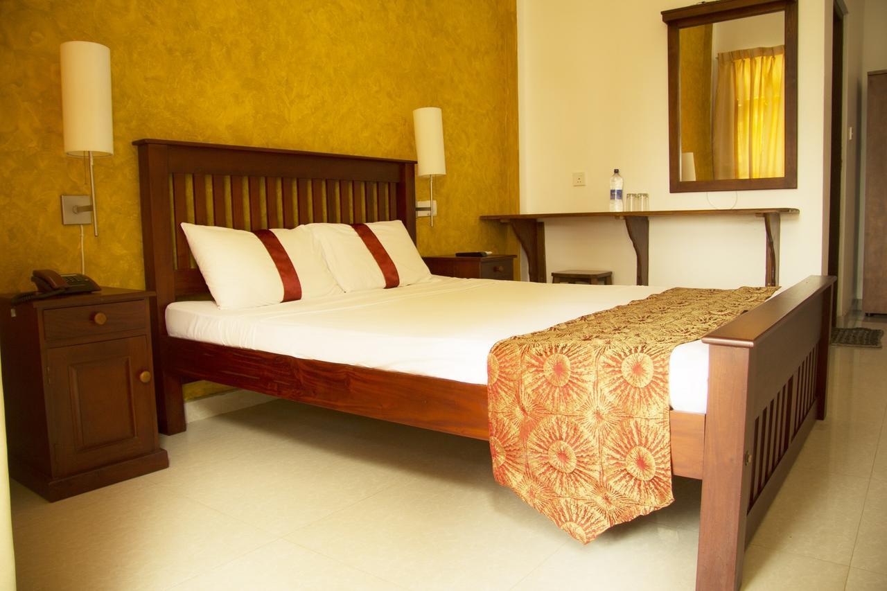 Zendara Hotel Negombo Zewnętrze zdjęcie